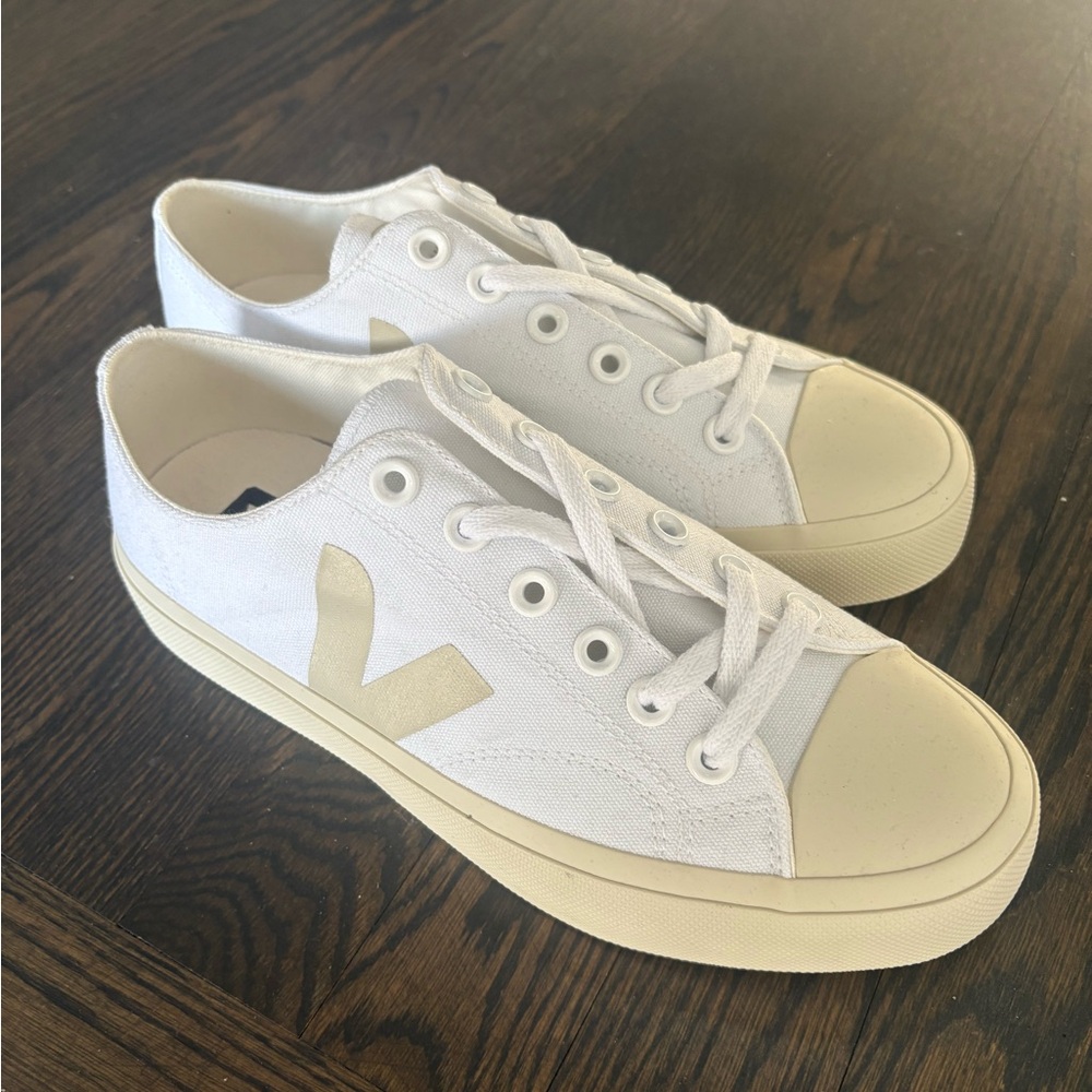 NEVER WORN Veja White Canvas Sneakers with Cream Details
